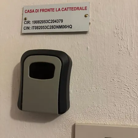 Casa Di Fronte La Cattedrale